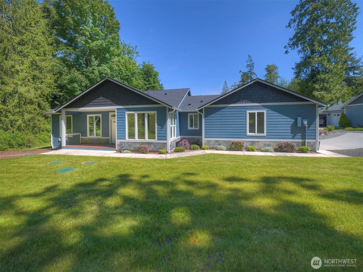 MLS #NWM2371556 image #0