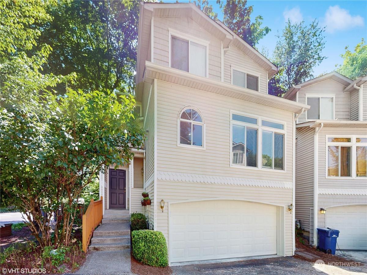 MLS #NWM2371610 image #0