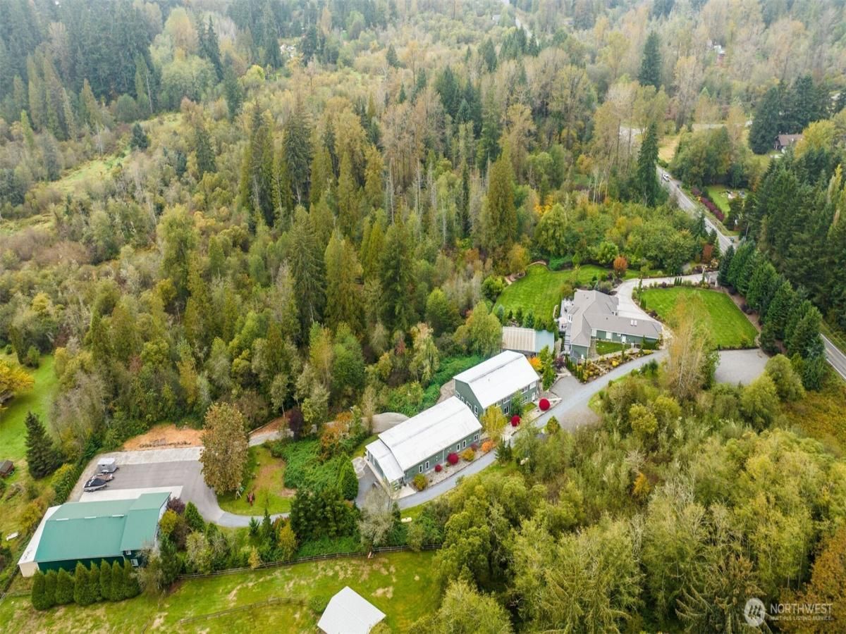 MLS #NWM2371843 image #0