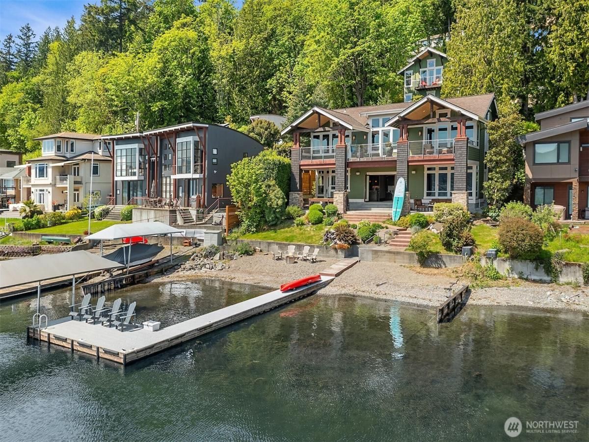 MLS #NWM2372096 image #0