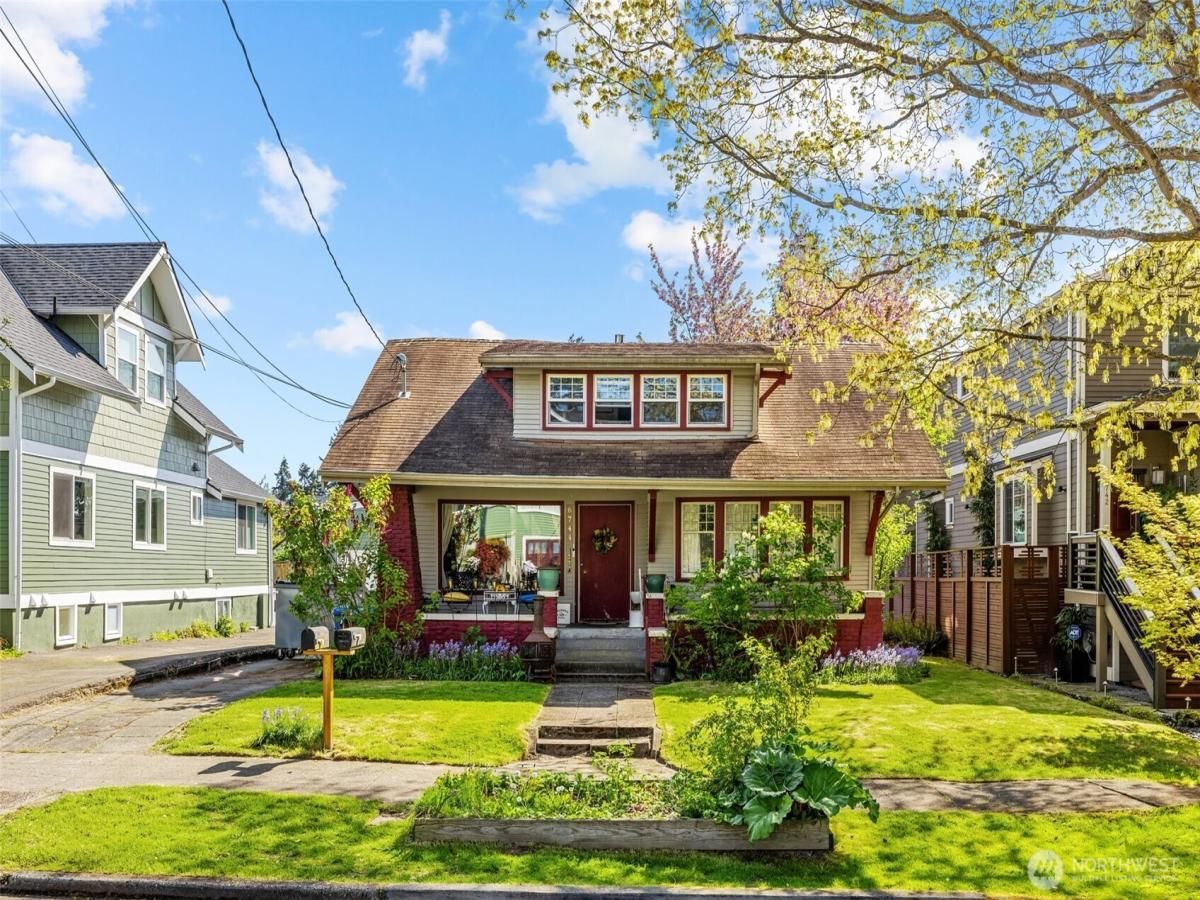 MLS #NWM2372278 image #0