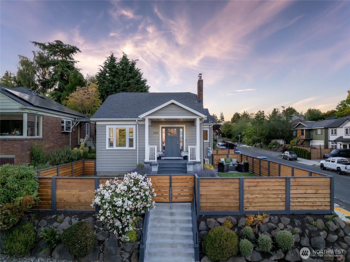 MLS #NWM2372716 image #0