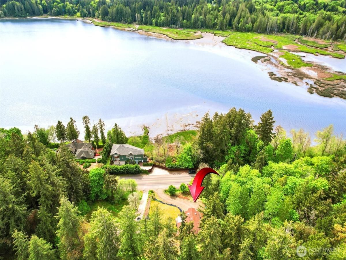 MLS #NWM2372791 image #0