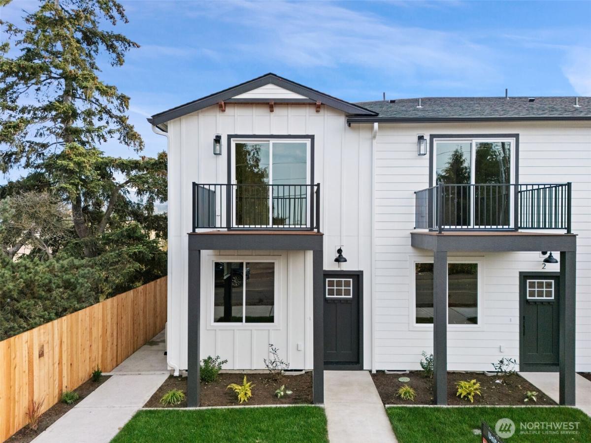 MLS #NWM2373227 image #0