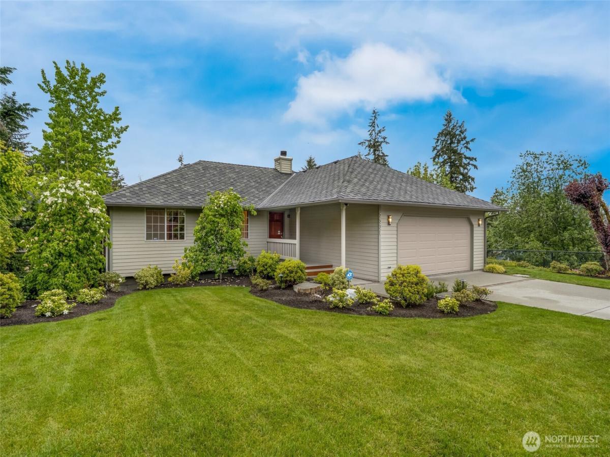 MLS #NWM2373638 image #0