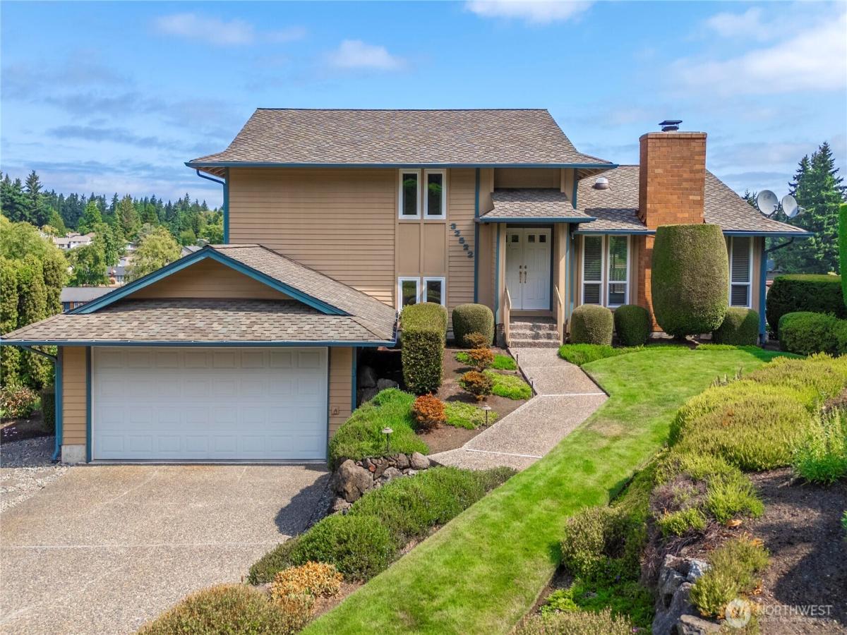 MLS #NWM2373874 image #0