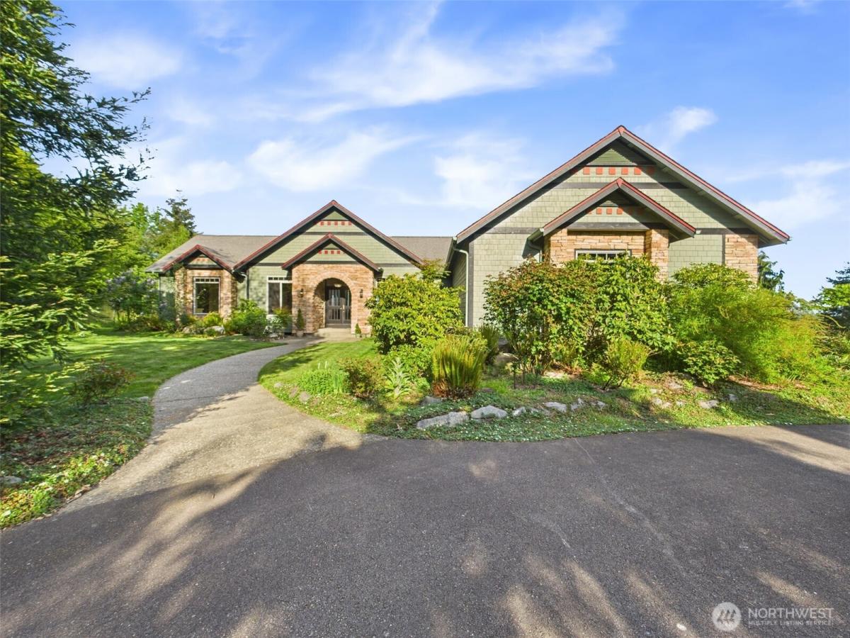 MLS #NWM2373951 image #0