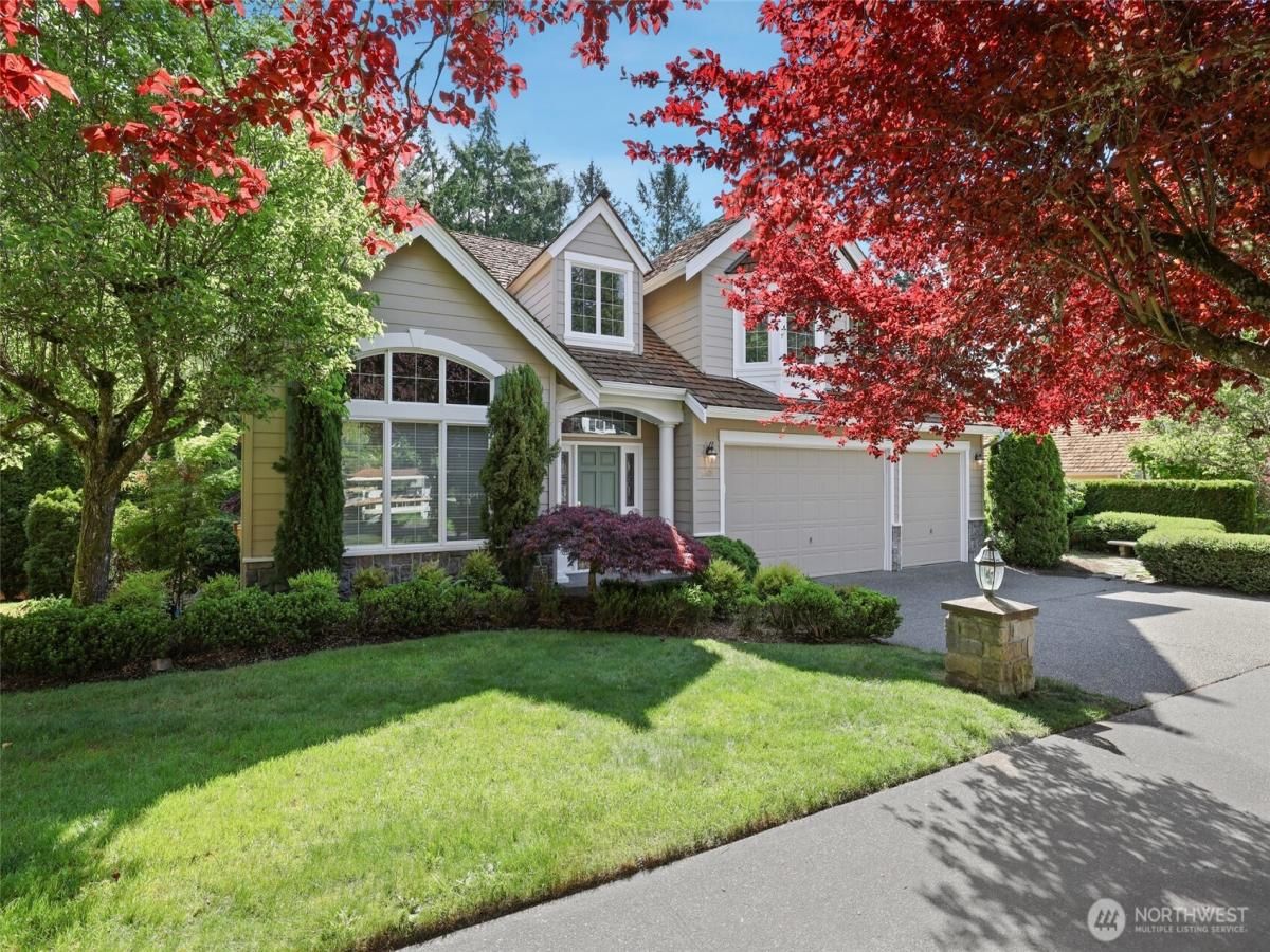 MLS #NWM2374843 image #0