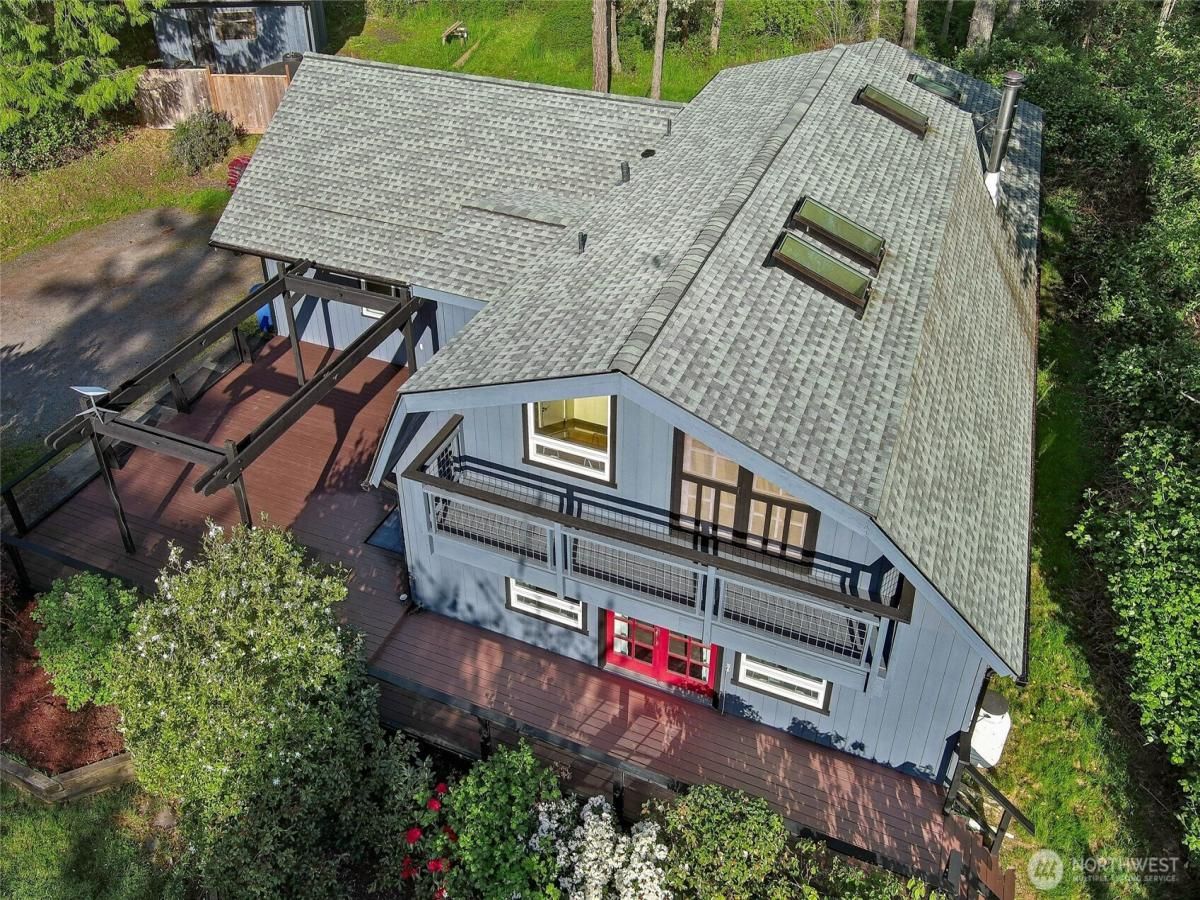 MLS #NWM2375090 image #0