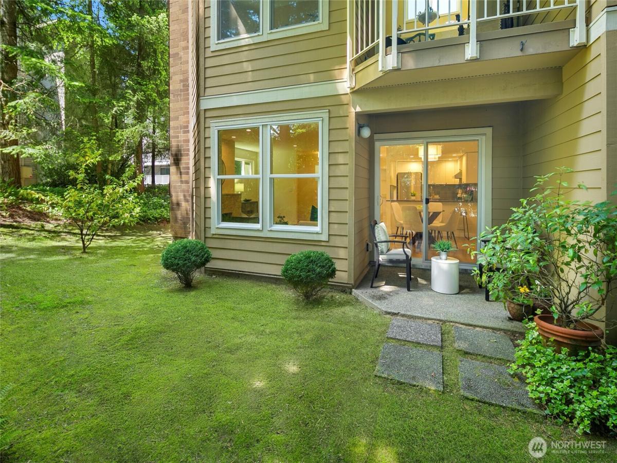 MLS #NWM2375708 image #0