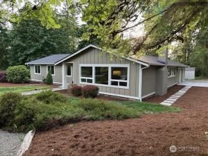 MLS #NWM2376244 image #0