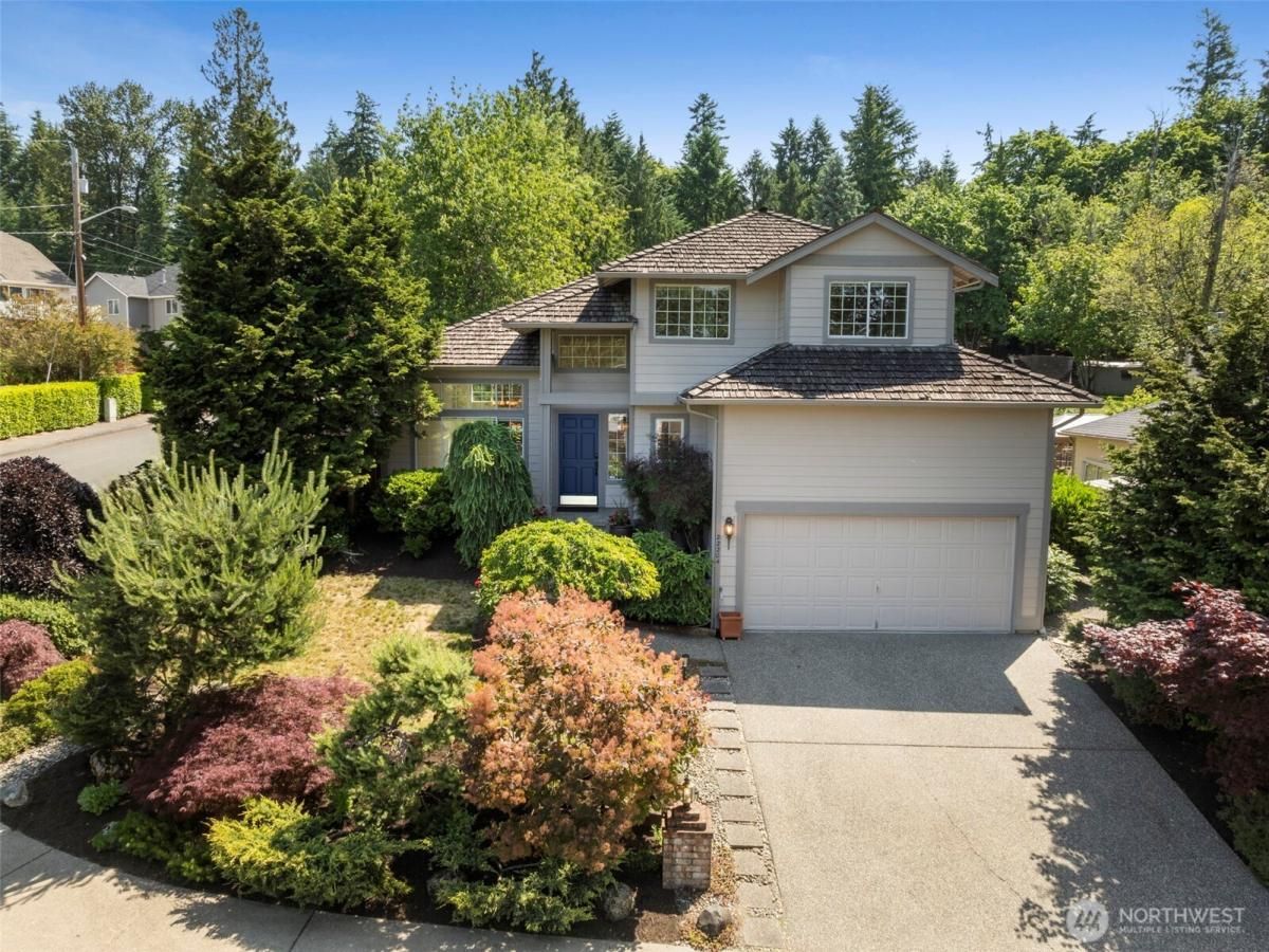 MLS #NWM2376795 image #0