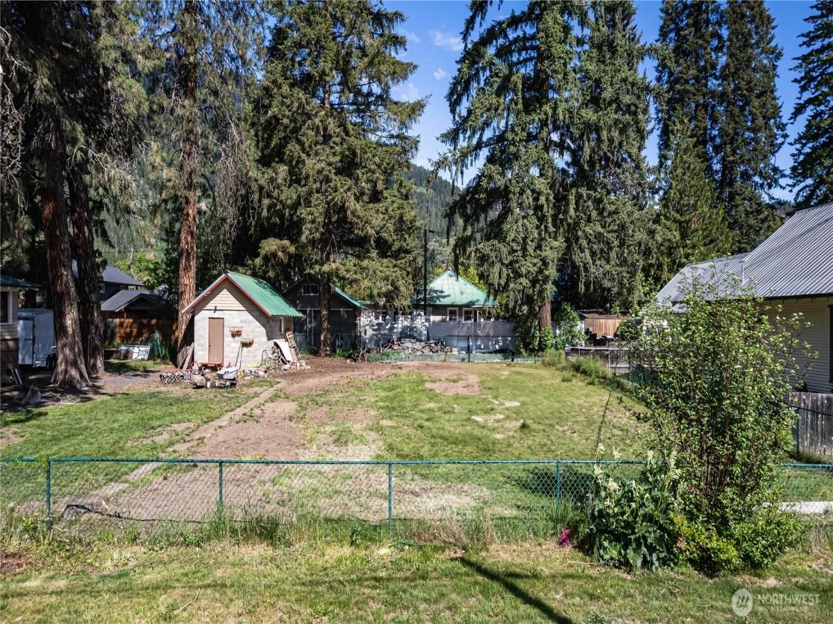 MLS #NWM2377415 image #0