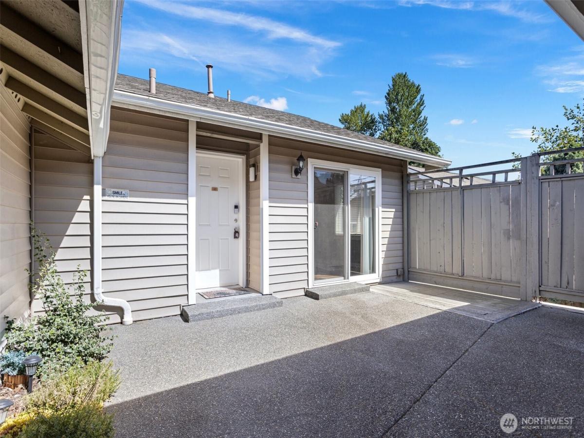 MLS #NWM2377724 image #0