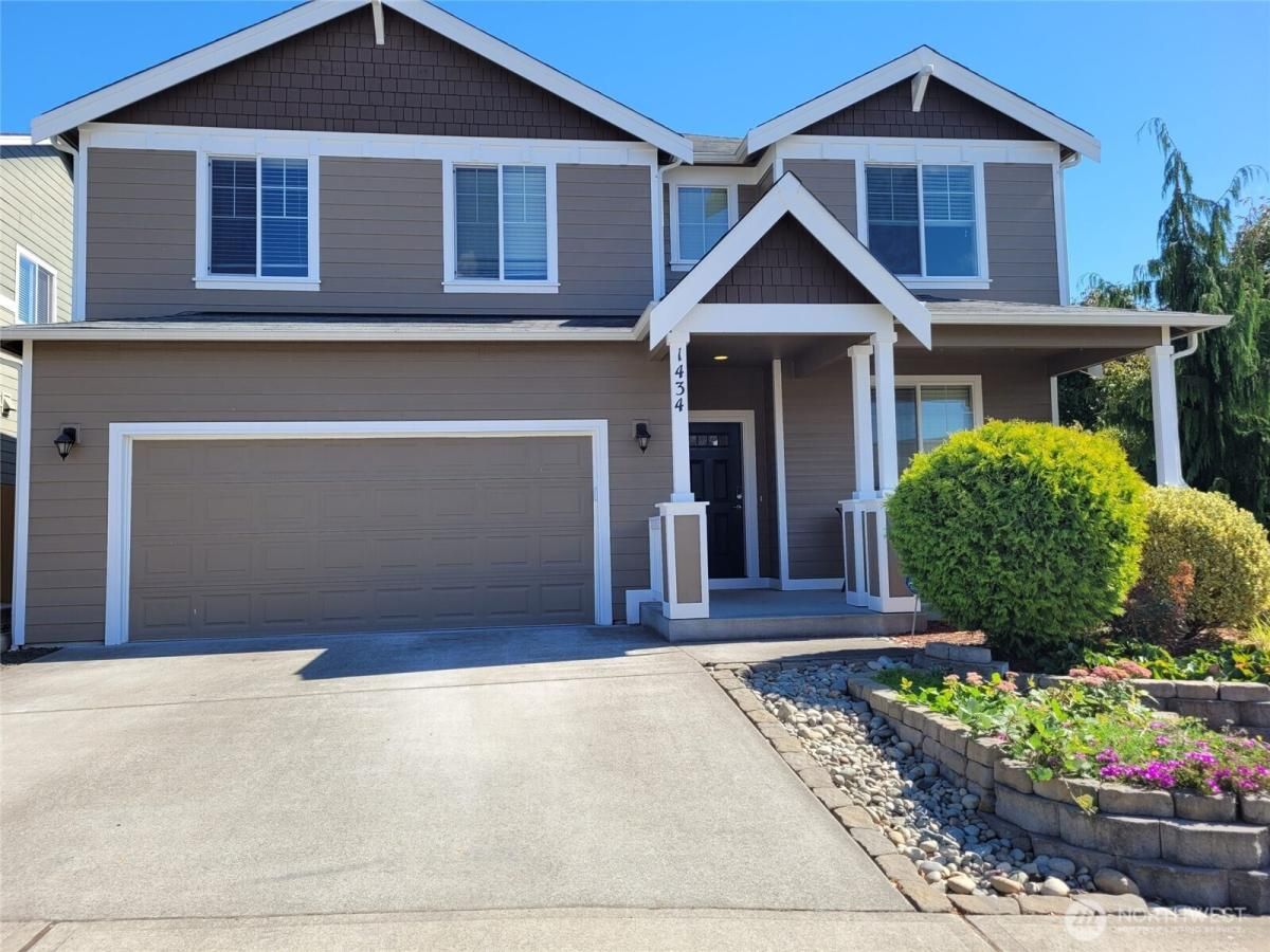 MLS #NWM2377801 image #0