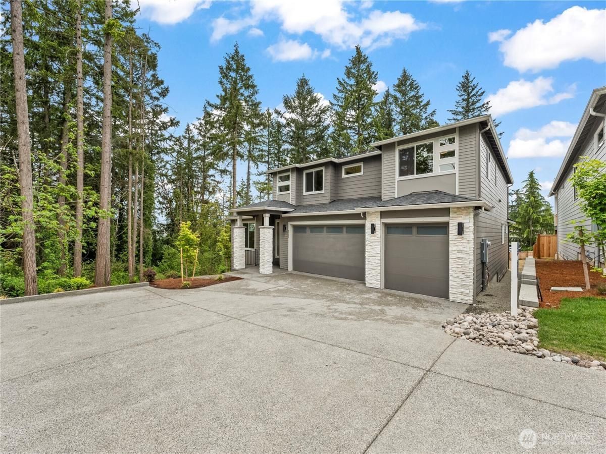 MLS #NWM2377878 image #0