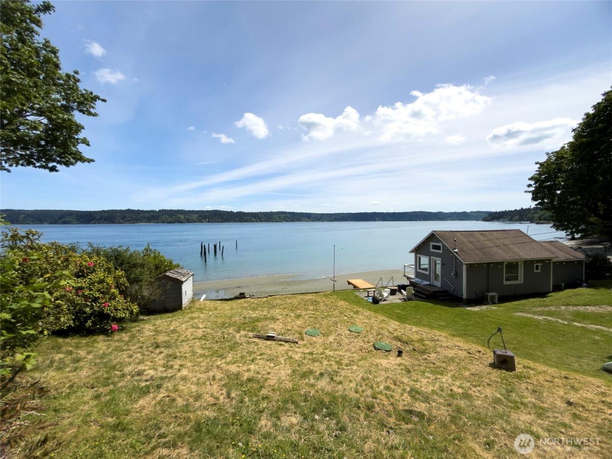 MLS #NWM2378195 image #0