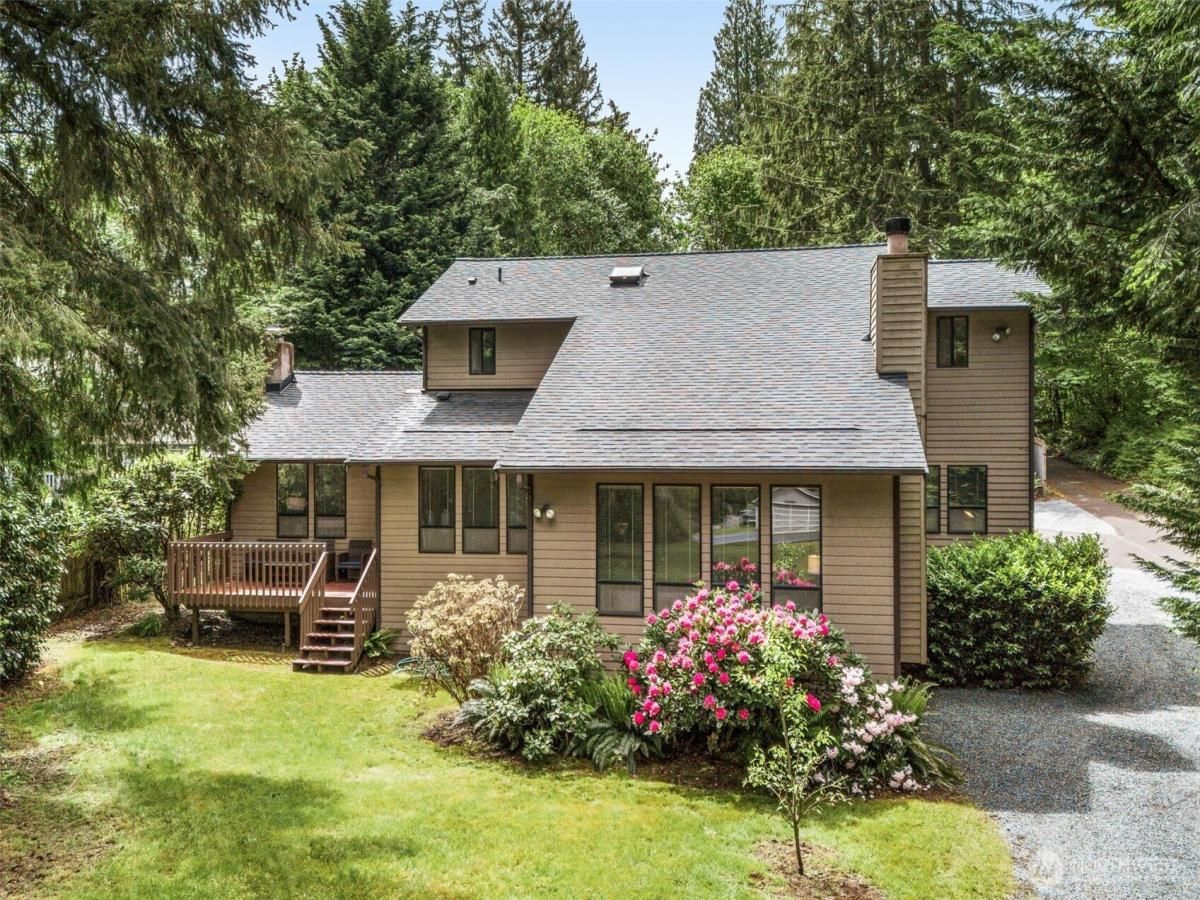 MLS #NWM2378833 image #0