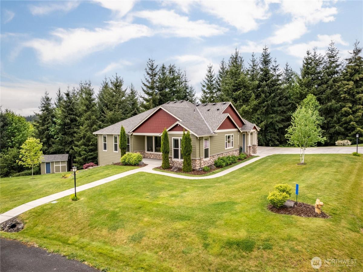 MLS #NWM2379297 image #0