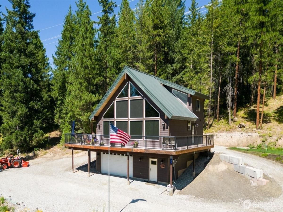 MLS #NWM2379683 image #0