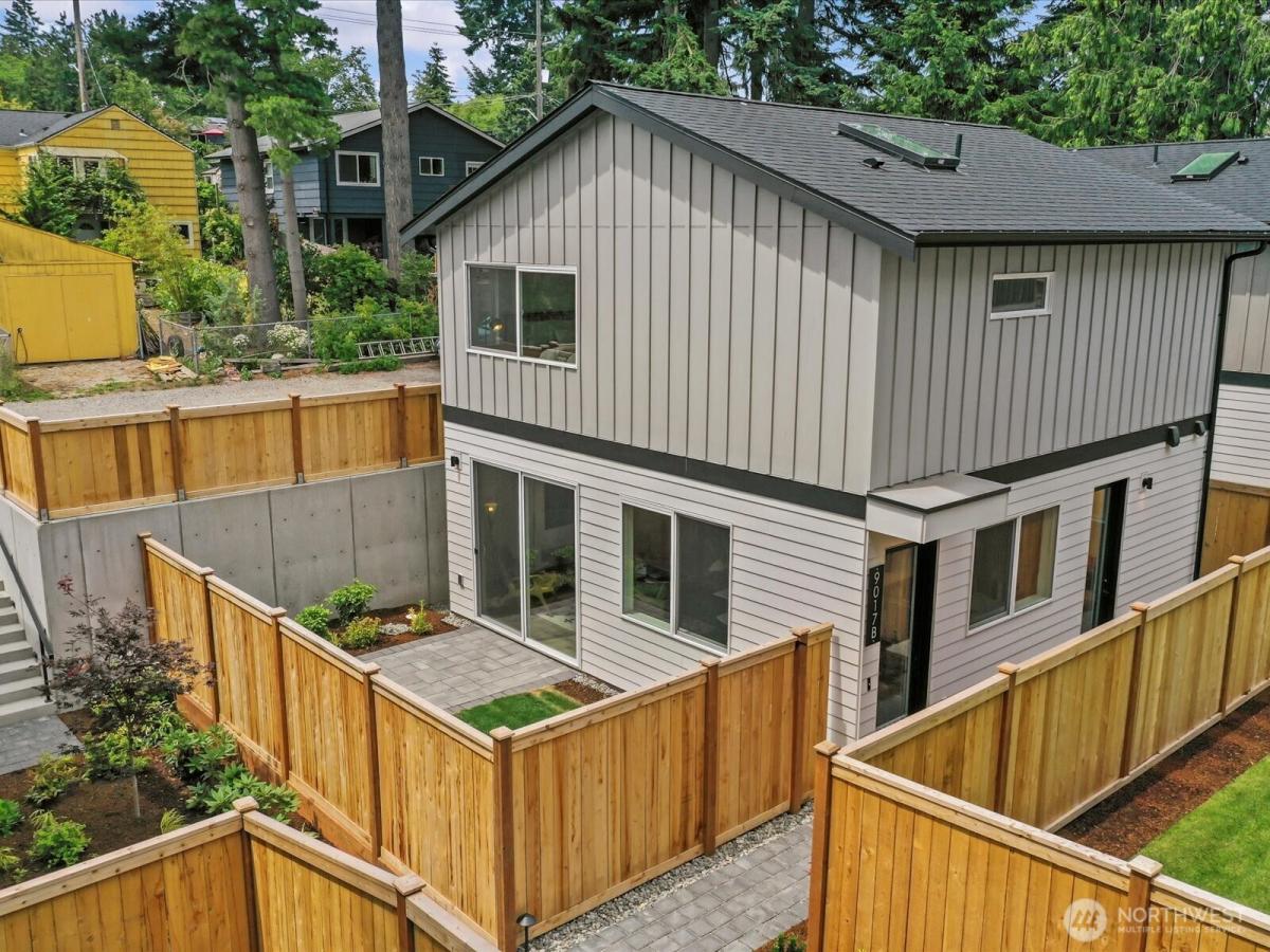 MLS #NWM2379767 image #0
