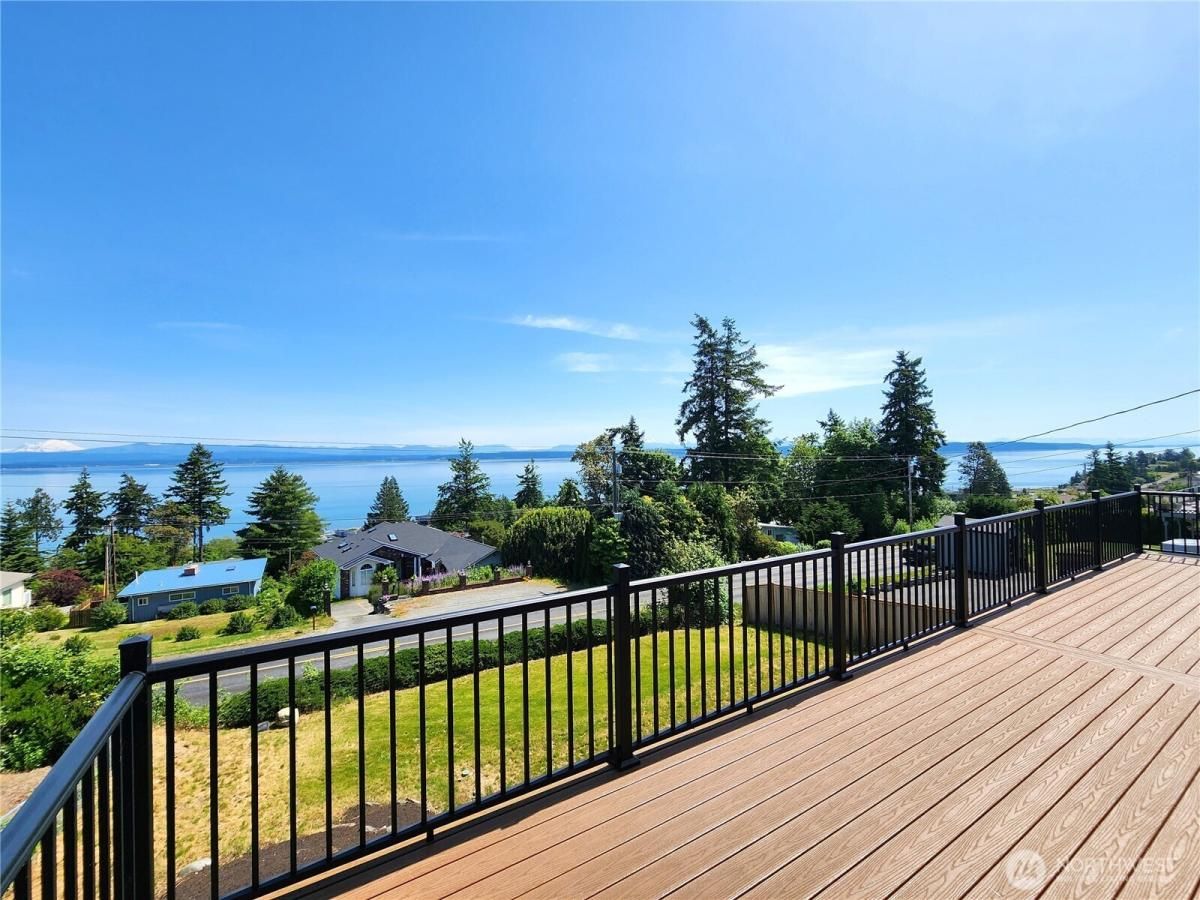 MLS #NWM2379950 image #0