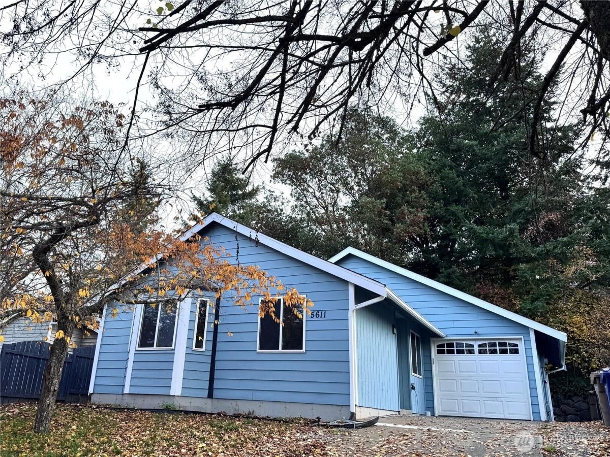 MLS #NWM2379983 image #0