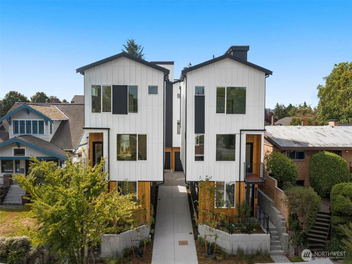 MLS #NWM2380146 image #0