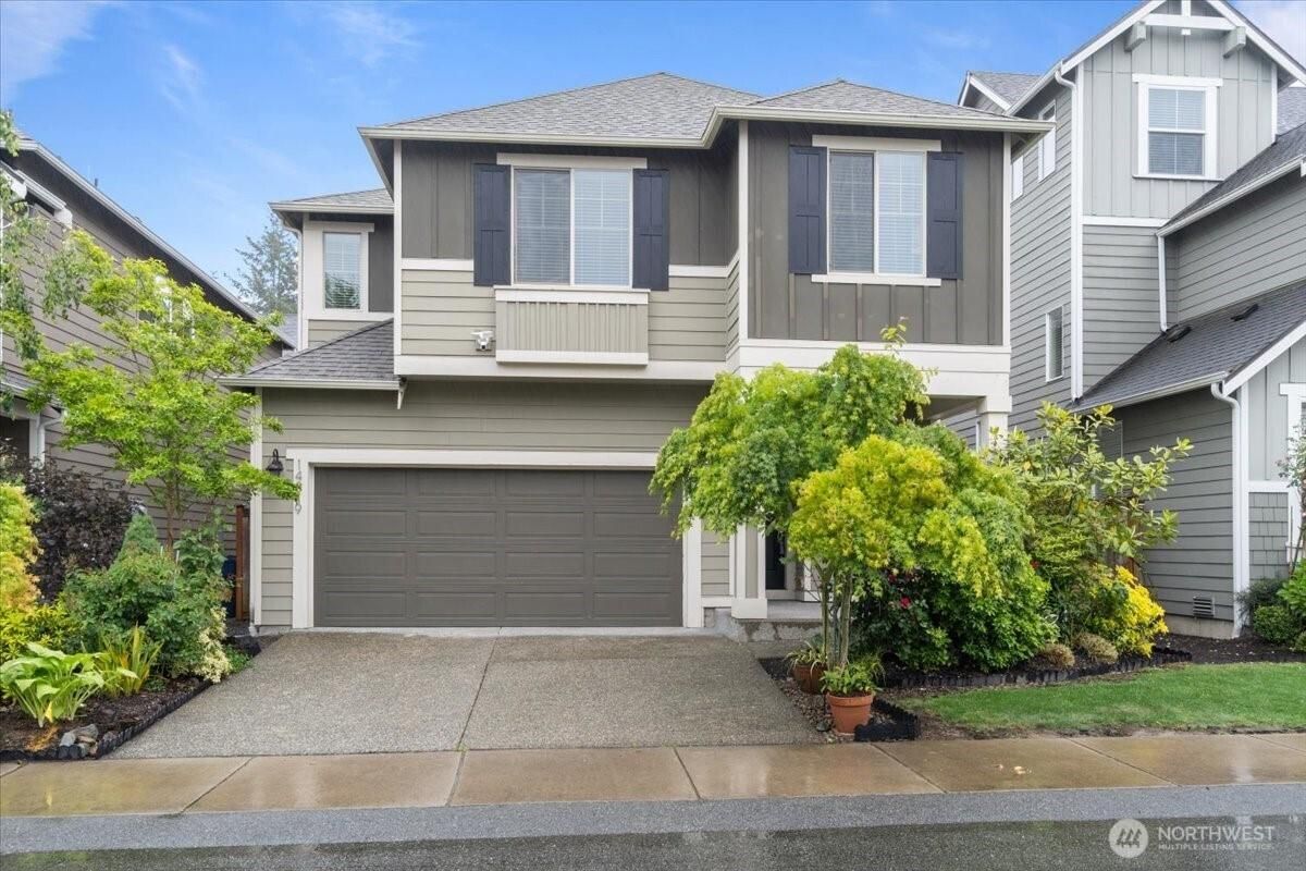 MLS #NWM2380728 image #0