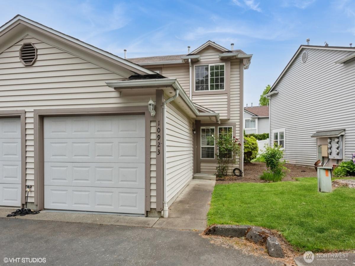 MLS #NWM2380882 image #0