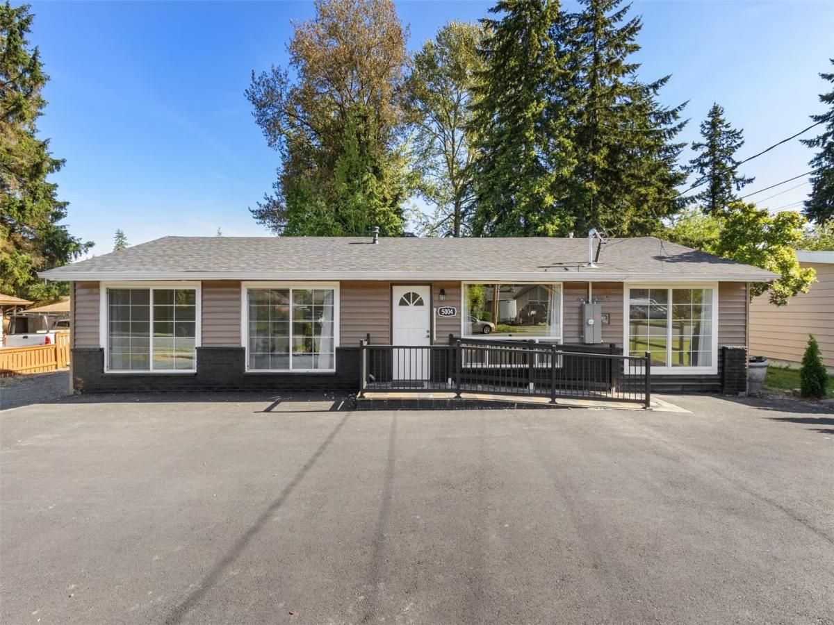 MLS #NWM2381738 image #0