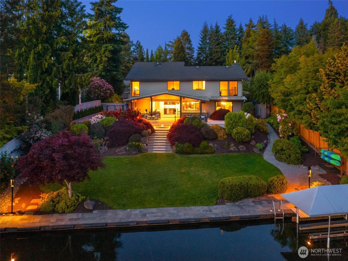 MLS #NWM2382003 image #0