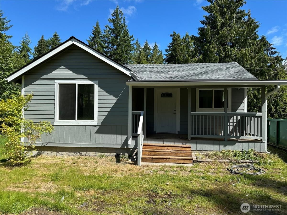 MLS #NWM2382065 image #0