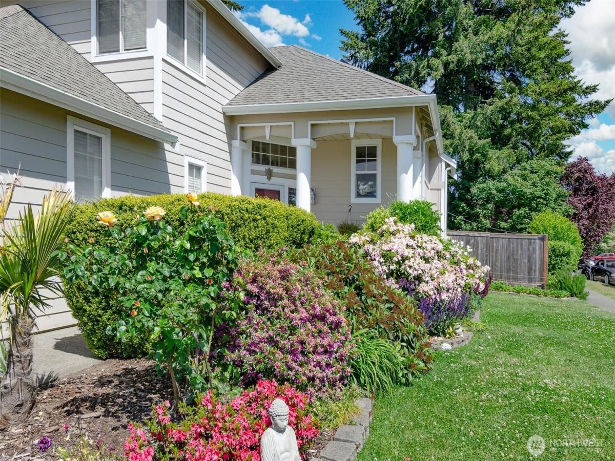 MLS #NWM2382306 image #0