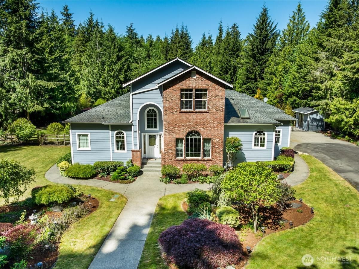 MLS #NWM2382934 image #0