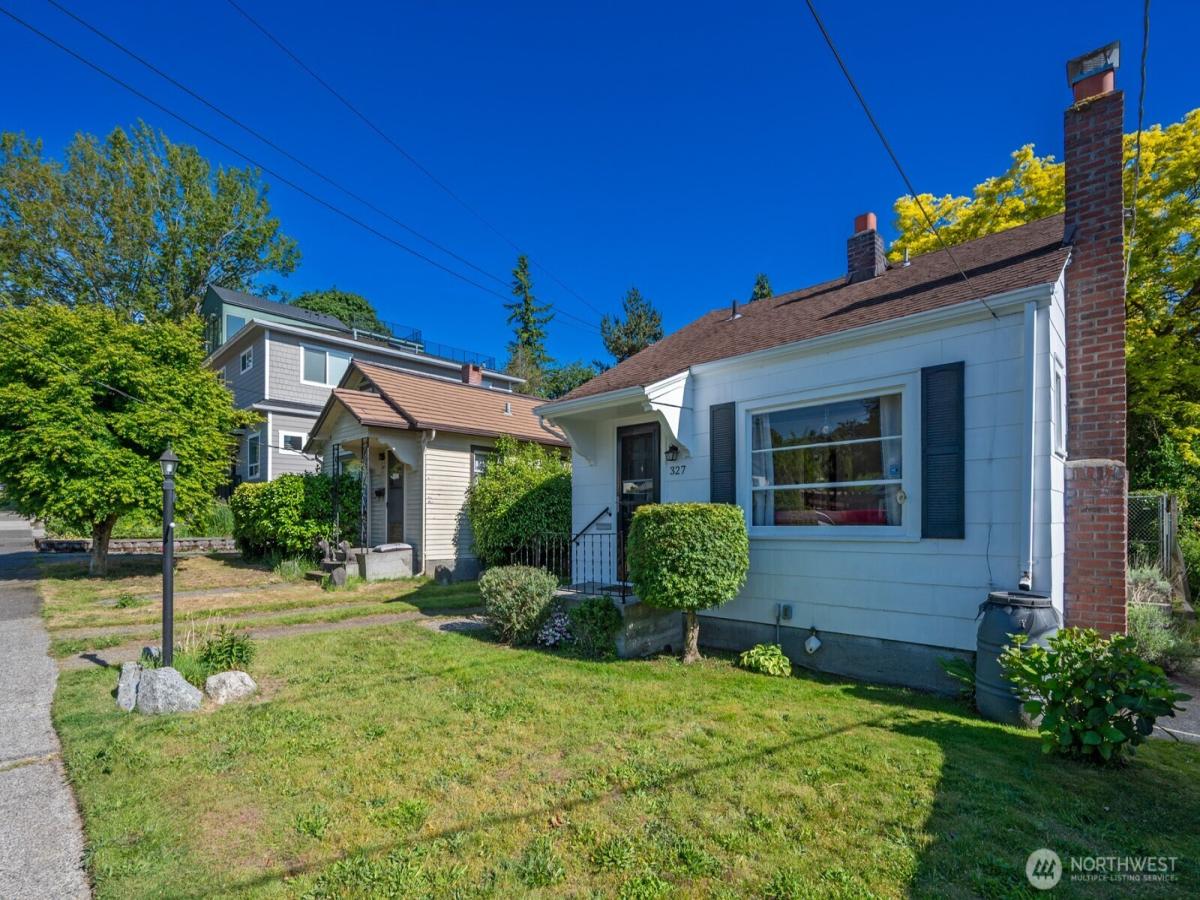 MLS #NWM2383122 image #0