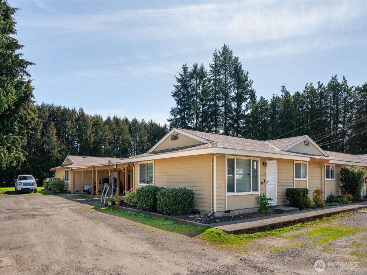 MLS #NWM2384430 image #0