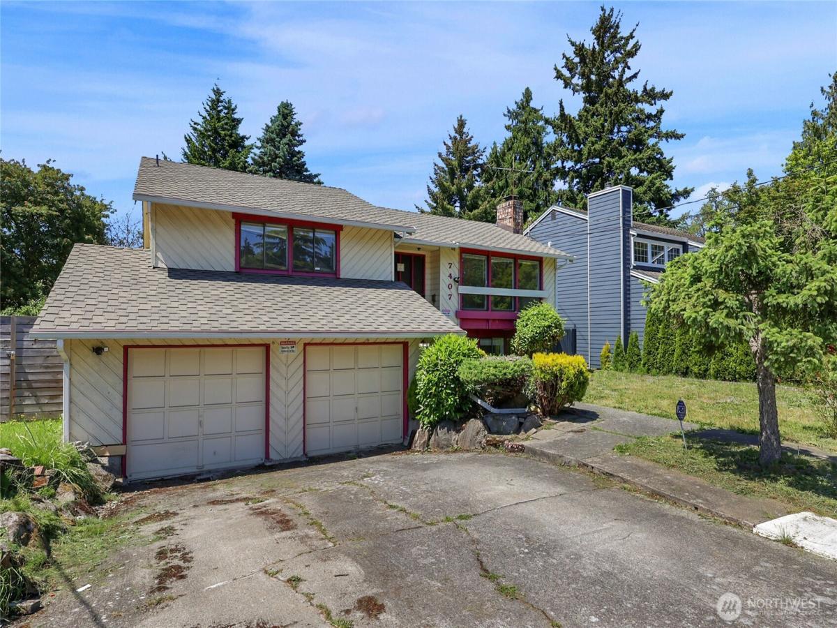 MLS #NWM2384444 image #0