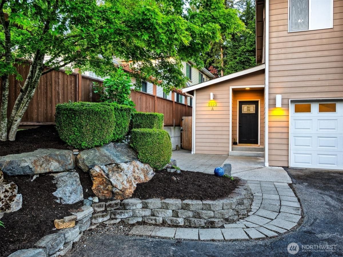 MLS #NWM2384591 image #0
