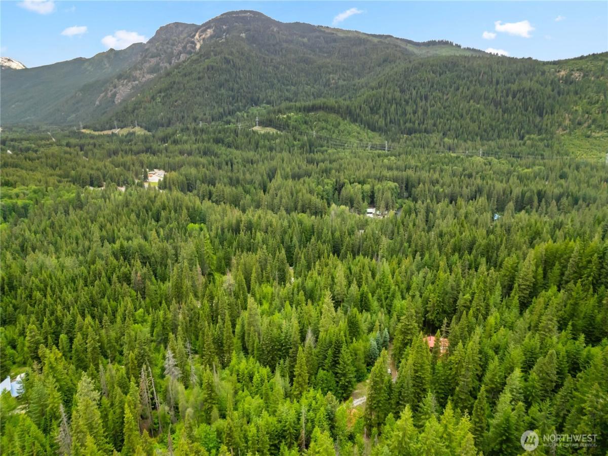 MLS #NWM2384688 image #0