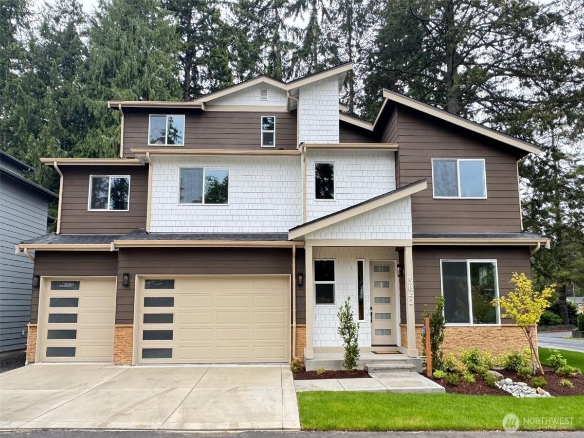 MLS #NWM2384825 image #0