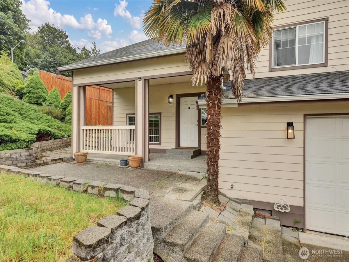 MLS #NWM2385239 image #0