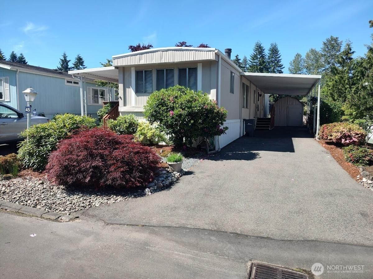 MLS #NWM2385317 image #0
