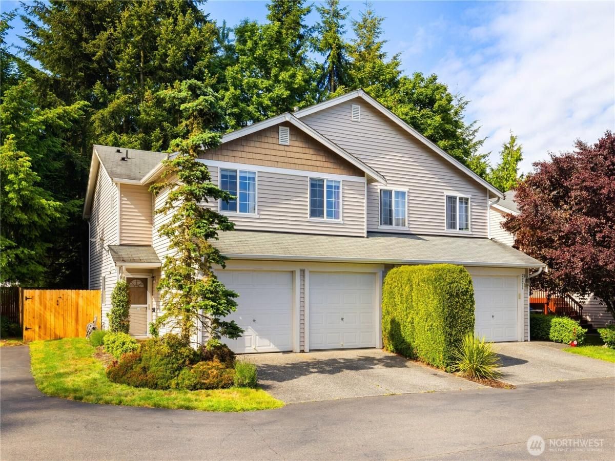 MLS #NWM2385393 image #0