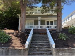 MLS #NWM2384932 image #0