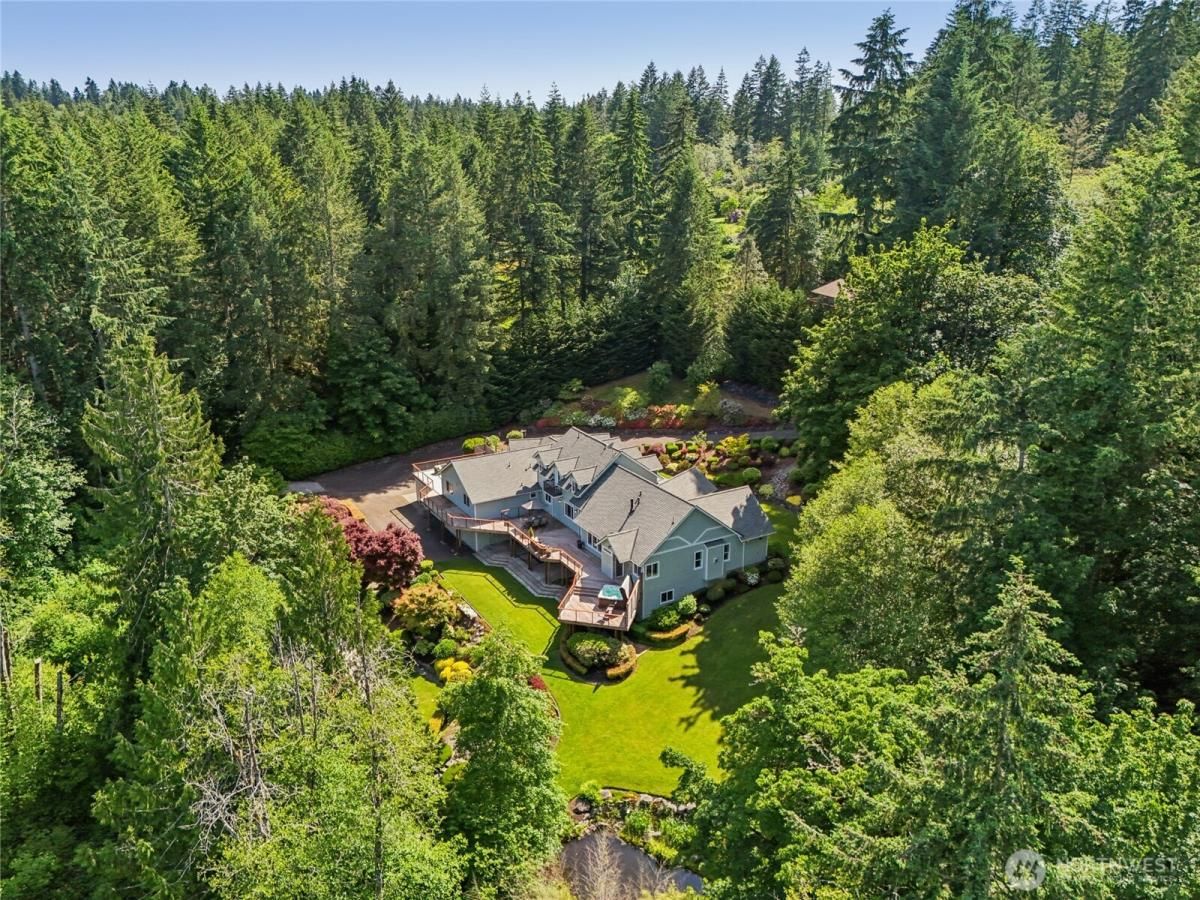 MLS #NWM2386816 image #0