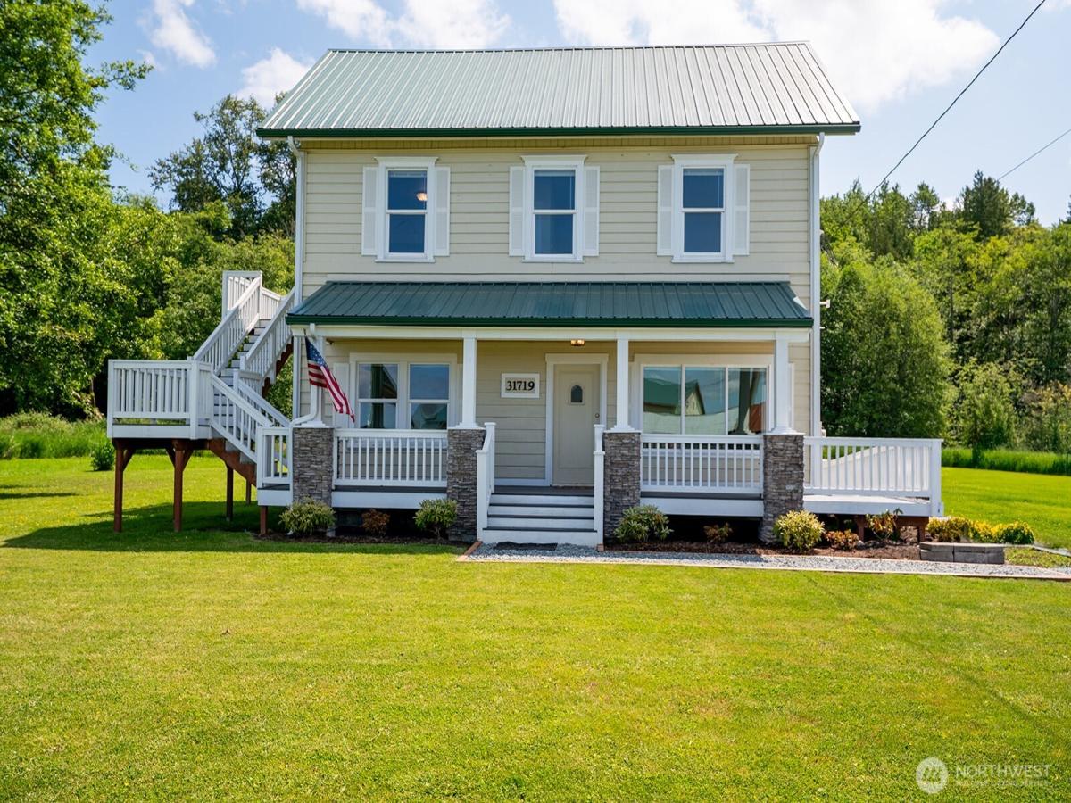 MLS #NWM2386364 image #0