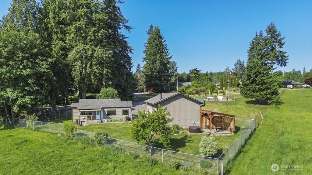 MLS #NWM2387495 image #0