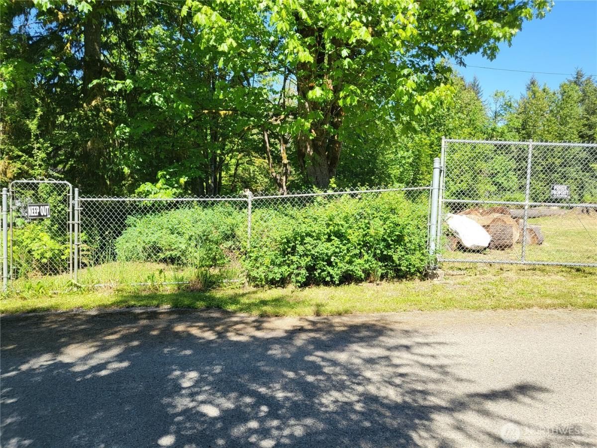 MLS #NWM2387619 image #0