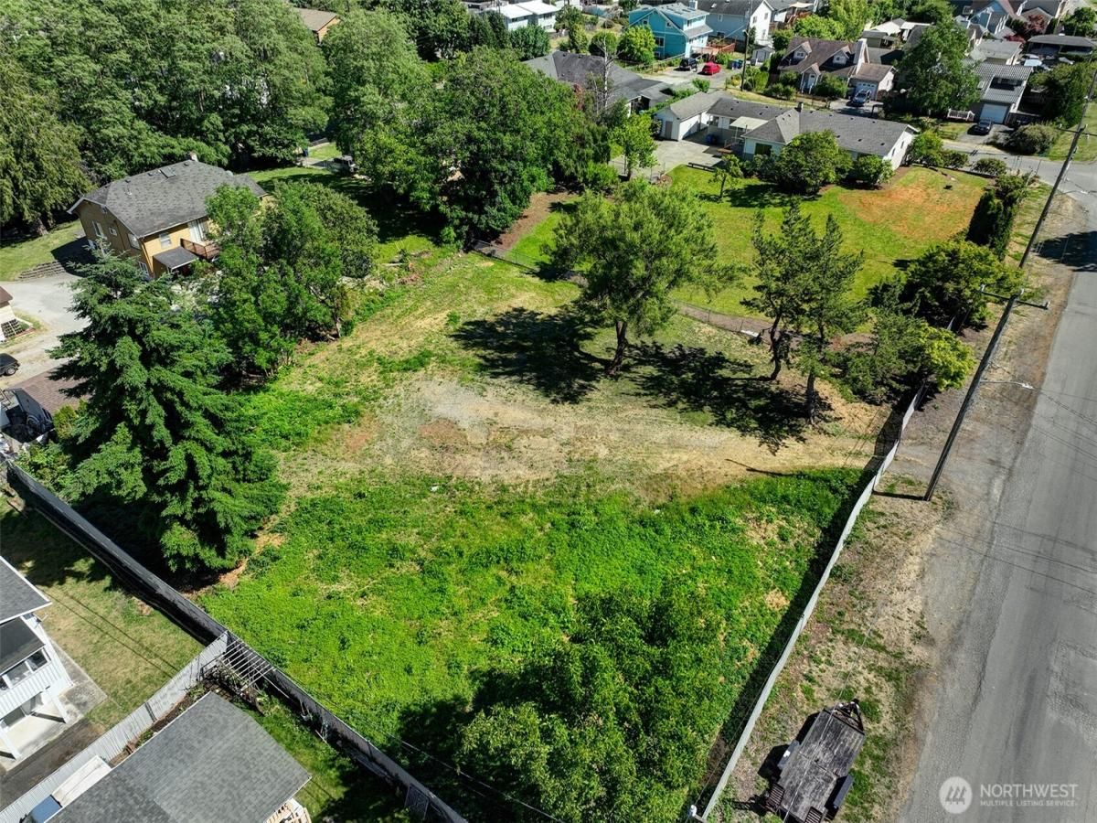 MLS #NWM2387674 image #0